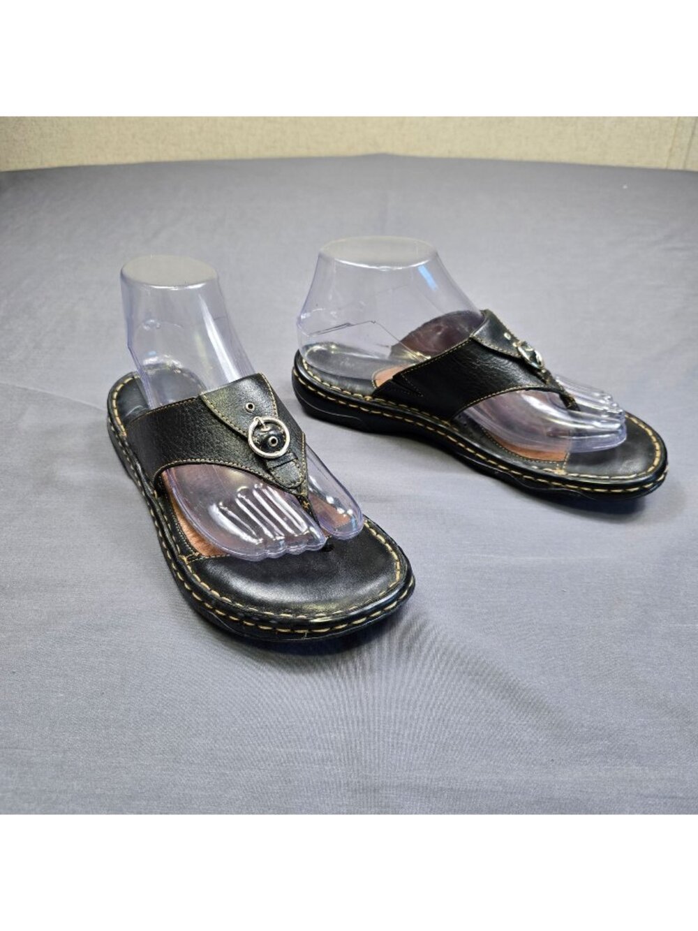Born Leather Sandals Womens Size 6 US 36.5 Black Flip Flops
